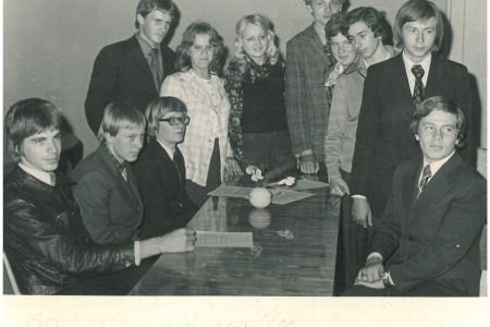 1977_opilaste_au_komitee.jpg